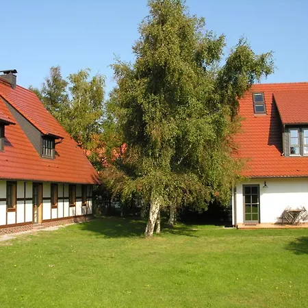Ferienwohnung Hiddensee Godewind Plogshagen